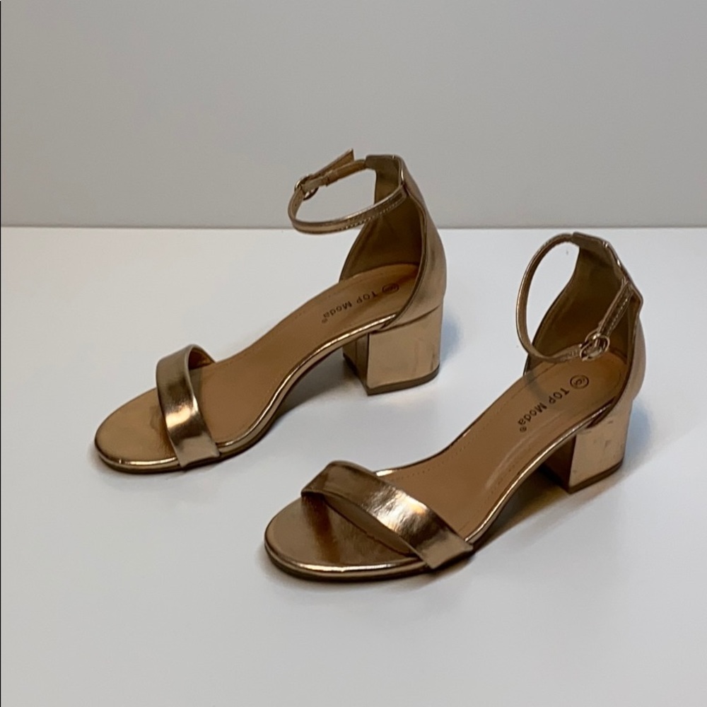 Top Moda heeled sandal rose gold size 6